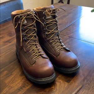 Carhartt men’s work boots
